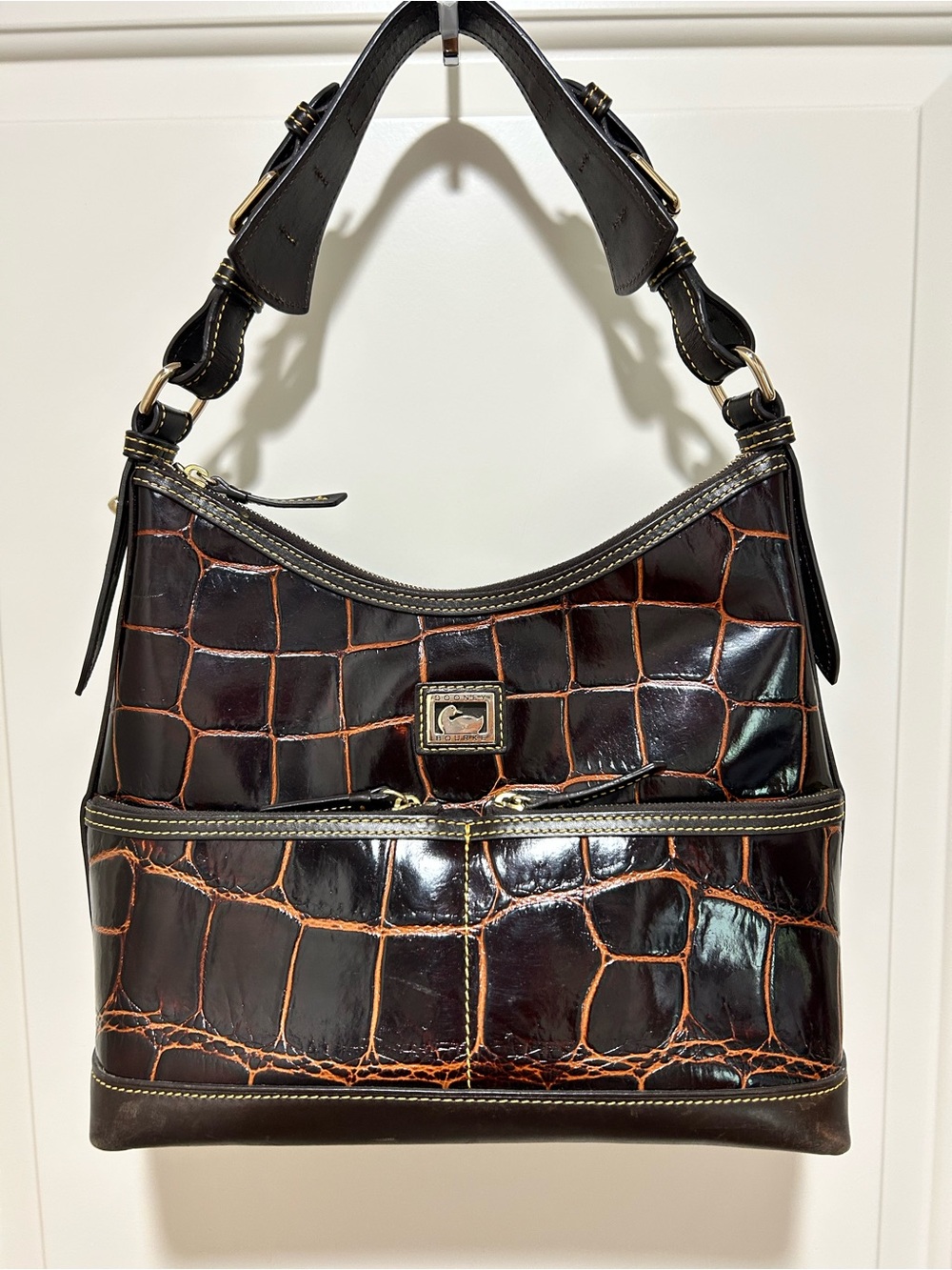 Dooney & Bourke Dark Brown Croc-Embossed Leather Shoulder Satchel Hobo Bag. EUC